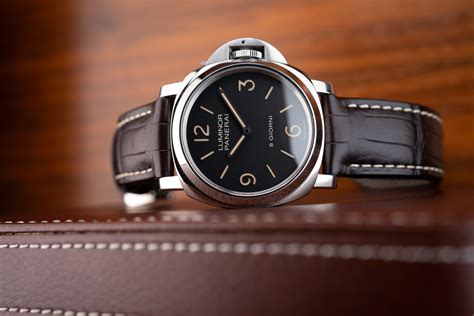 panerai pam914 hands on